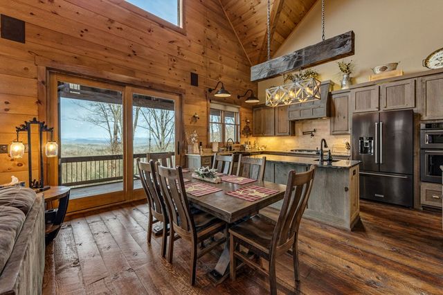 287 Scouts Overlook, Morganton, GA 30560