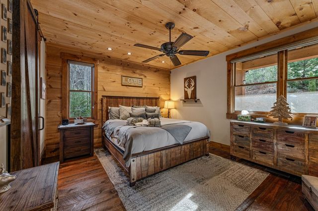 287 Scouts Overlook, Morganton, GA 30560