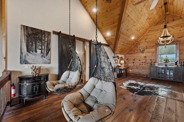 287 Scouts Overlook, Morganton, GA 30560