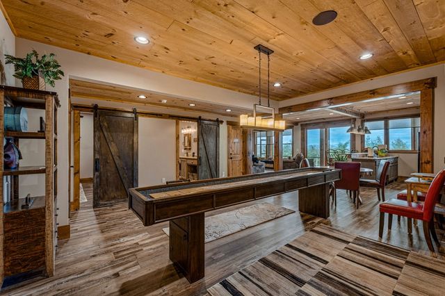 287 Scouts Overlook, Morganton, GA 30560