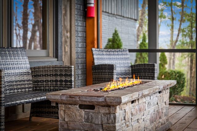 287 Scouts Overlook, Morganton, GA 30560