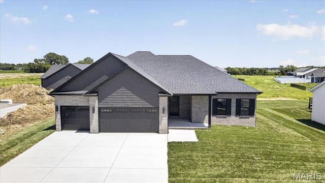 604 Tea Olive Boulevard, O'fallon, IL 62269