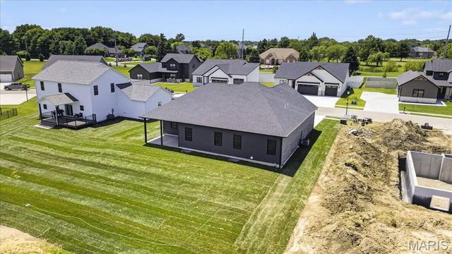 604 Tea Olive Boulevard, O'fallon, IL 62269