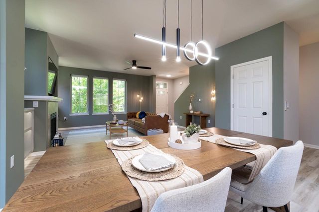 8215 Flagstone Drive, Madison, WI 53719