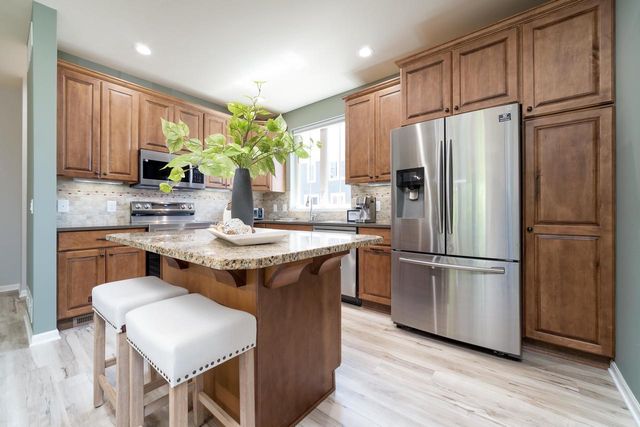 8215 Flagstone Drive, Madison, WI 53719