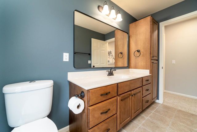 8215 Flagstone Drive, Madison, WI 53719