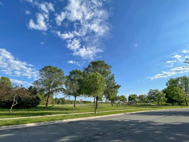 8215 Flagstone Drive, Madison, WI 53719