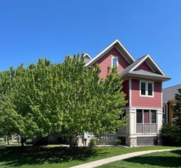 8215 Flagstone Drive, Madison, WI 53719