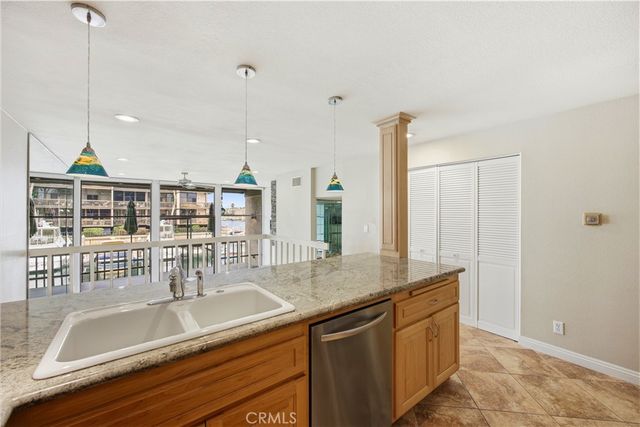 6133 Marina Pacifica N, Long Beach, CA 90803