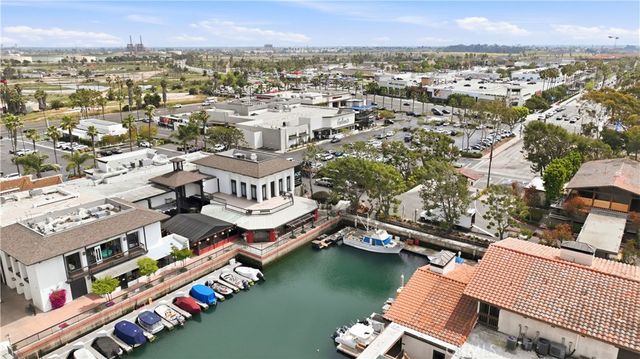6133 Marina Pacifica N, Long Beach, CA 90803