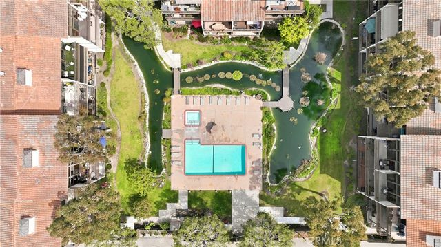 6133 Marina Pacifica N, Long Beach, CA 90803