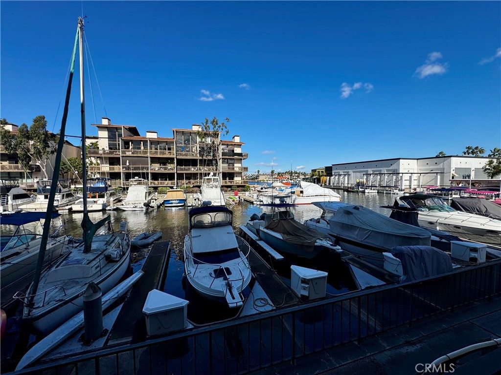 6133 Marina Pacifica N, Long Beach, CA 90803