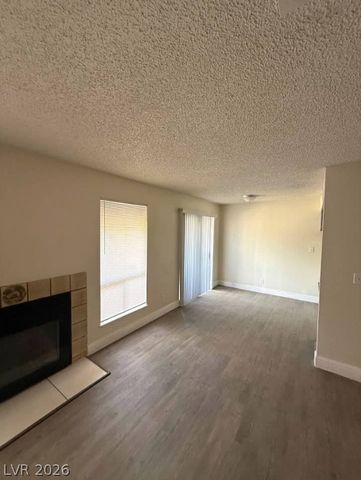 4941 Newport Cove Drive B, Las Vegas, NV 89119