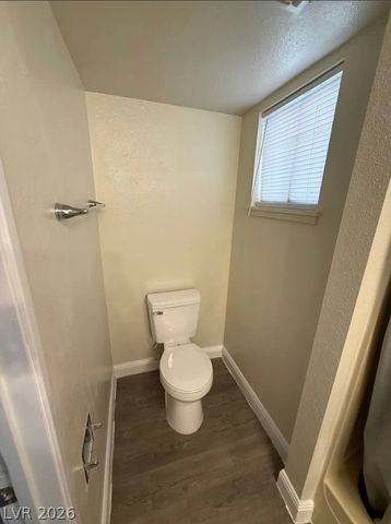 4941 Newport Cove Drive B, Las Vegas, NV 89119