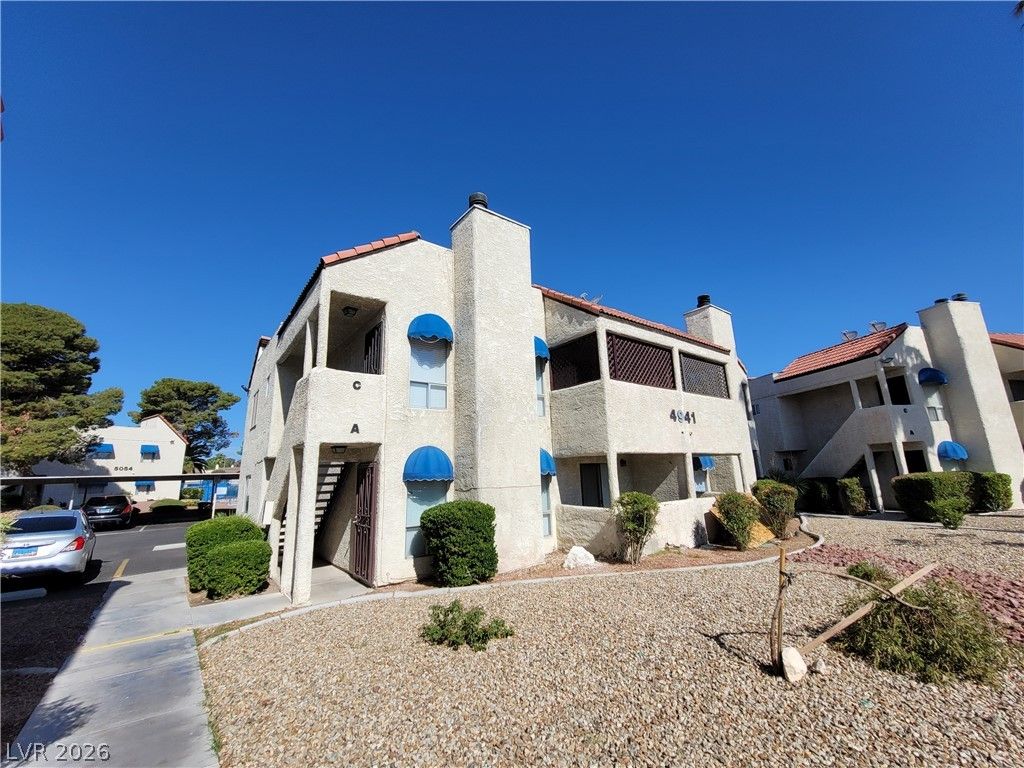 4941 Newport Cove Drive B, Las Vegas, NV 89119