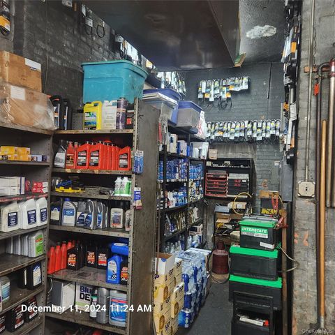 21802 Hillside Avenue, Queens Village, NY 11427
