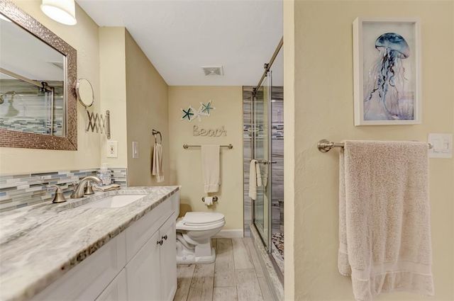 8750 MIDNIGHT PASS ROAD 202, Sarasota, FL 34242
