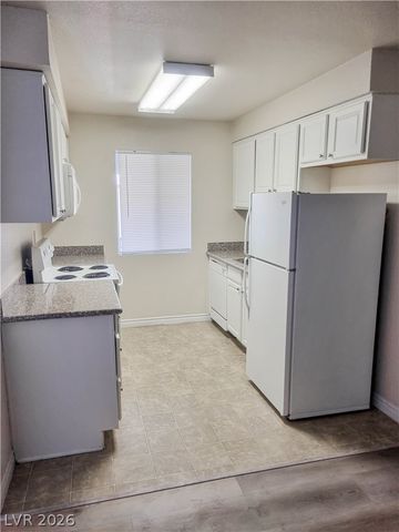 5160 Indian River Drive 346, Las Vegas, NV 89103