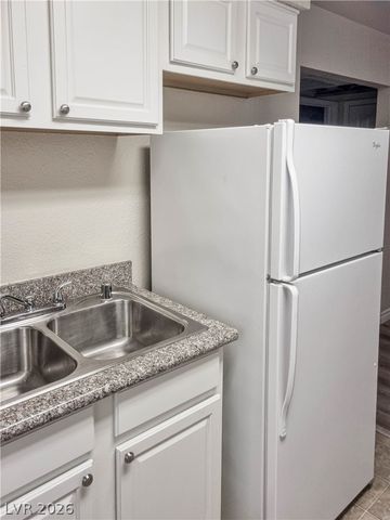 5160 Indian River Drive 346, Las Vegas, NV 89103