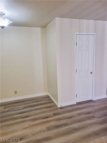5160 Indian River Drive 346, Las Vegas, NV 89103