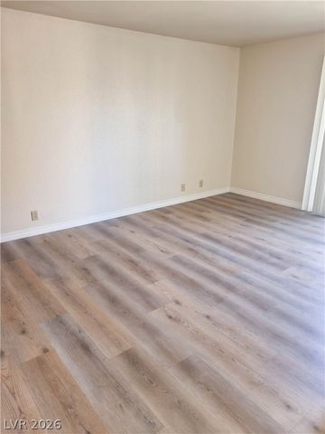 5160 Indian River Drive 346, Las Vegas, NV 89103