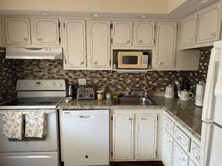 7410 NW 1st St 202, Margate, FL 33063
