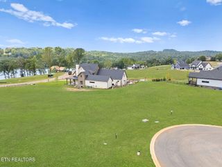 532 Ladybug Lane, Loudon, TN 37774