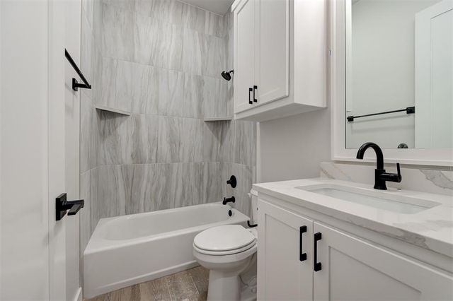 15428 Hatterly Lane, Edmond, OK 73013