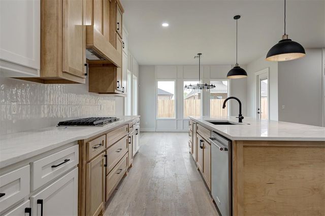 15428 Hatterly Lane, Edmond, OK 73013