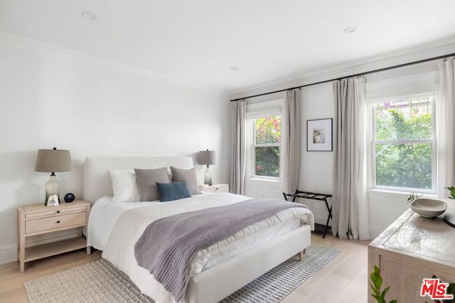 1617 N Vista Street, Los Angeles, CA 90046