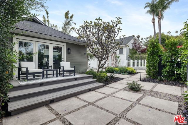 1617 N Vista Street, Los Angeles, CA 90046
