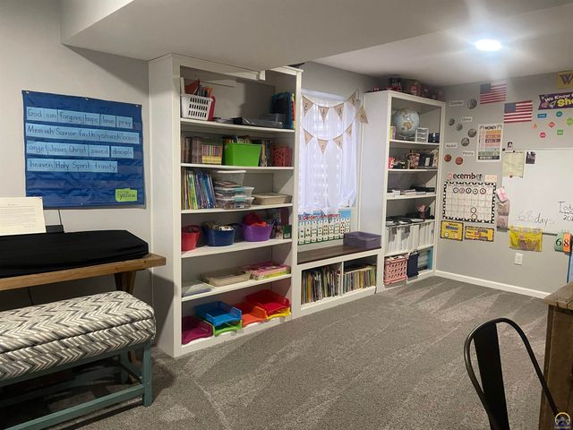 4430 SE Truman AVE, Topeka, KS 66609