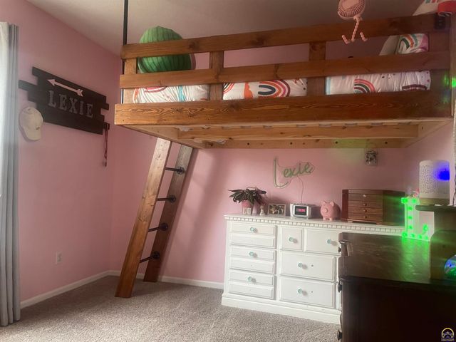 4430 SE Truman AVE, Topeka, KS 66609