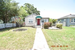 3021 6TH AVENUE N, St Petersburg, FL 33713