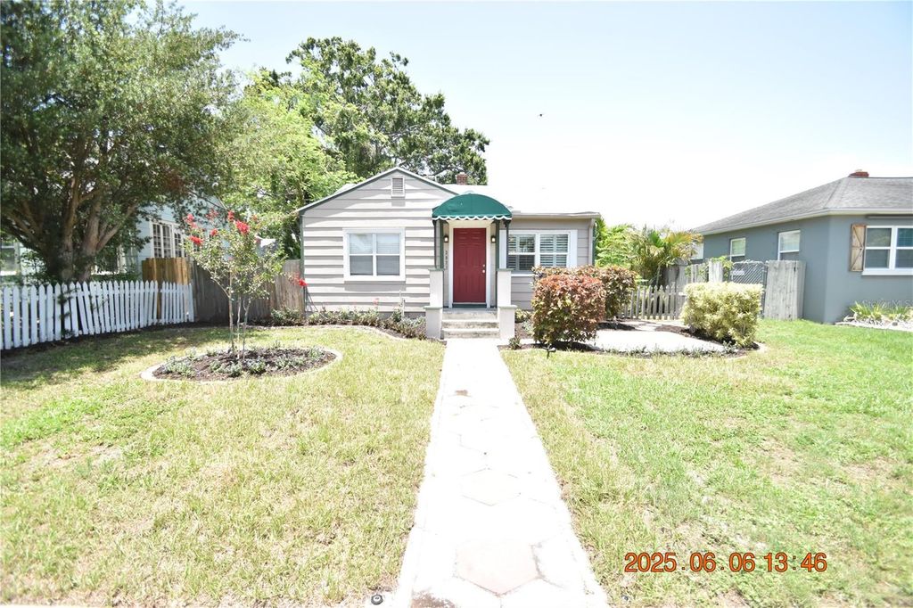 3021 6TH AVENUE N, St Petersburg, FL 33713