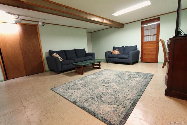 84-07 63rd Avenue, Middle Village, NY 11379