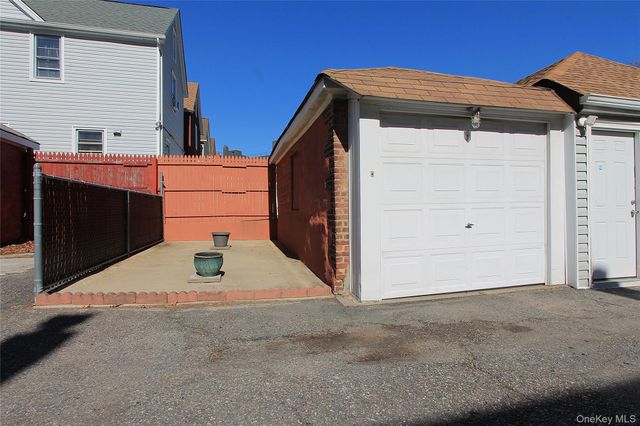 84-07 63rd Avenue, Middle Village, NY 11379