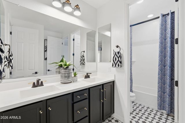 22607 E RUSSET Road, Queen Creek, AZ 85142