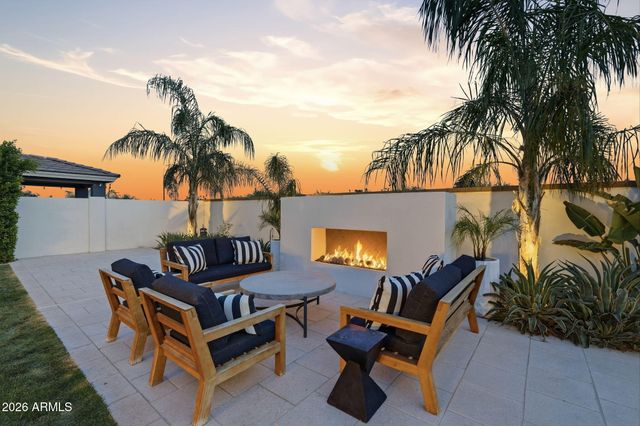 22607 E RUSSET Road, Queen Creek, AZ 85142