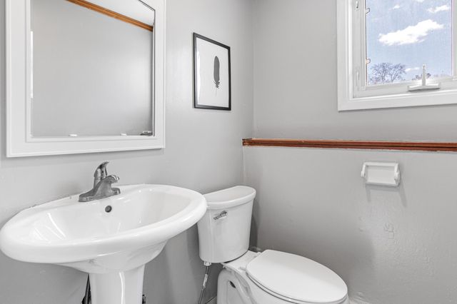 3206 63rd Avenue N, Brooklyn Center, MN 55429