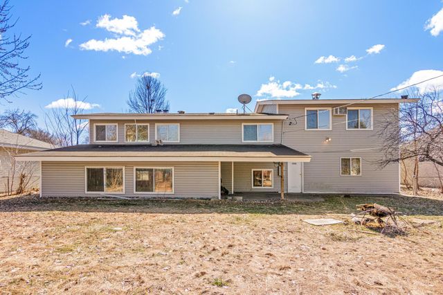 3206 63rd Avenue N, Brooklyn Center, MN 55429