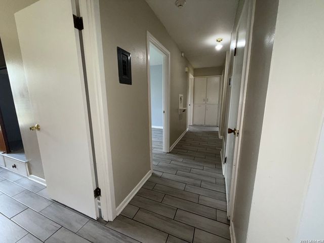 4519 Creekmoor Dr, San Antonio, TX 78220