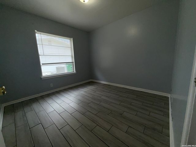 4519 Creekmoor Dr, San Antonio, TX 78220