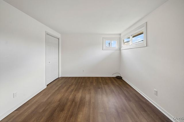 105 Florida Road South, Salina, NY 13211