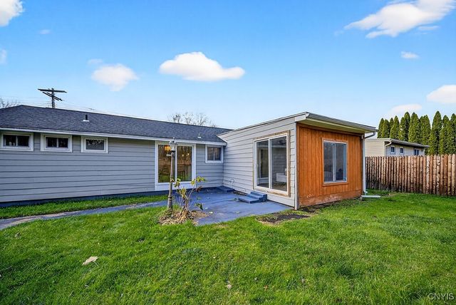 105 Florida Road South, Salina, NY 13211