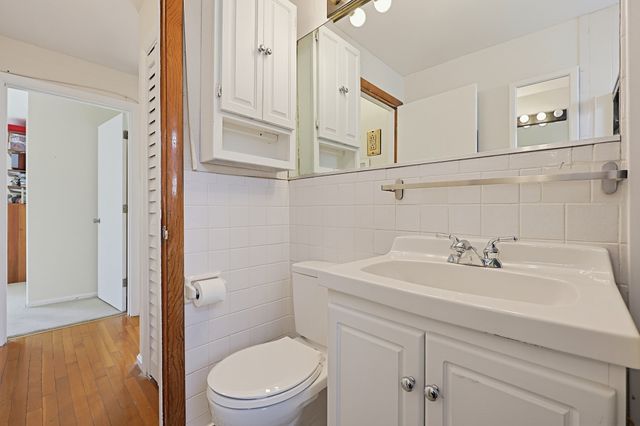 22 Jacqueline Rd D, Waltham, MA 02452