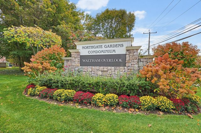 22 Jacqueline Rd D, Waltham, MA 02452