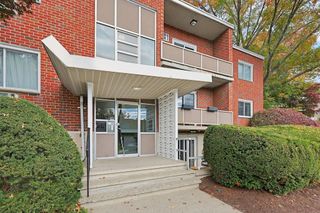 22 Jacqueline Rd D, Waltham, MA 02452