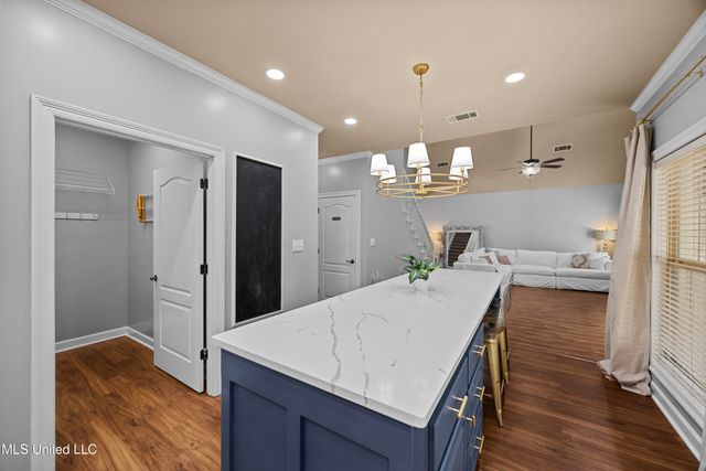 123 Oakhurst Drive, Clinton, MS 39056