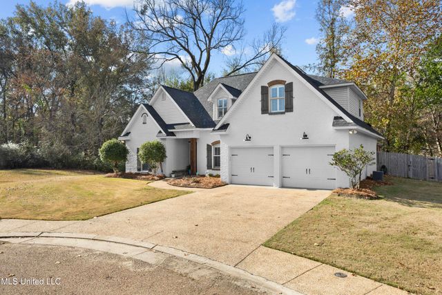 123 Oakhurst Drive, Clinton, MS 39056